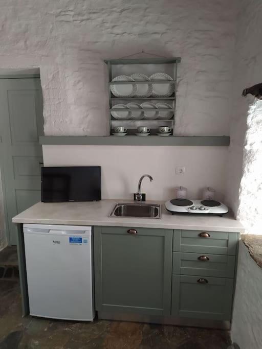 Ano Syros Marvellous Oven Apartment ภายนอก รูปภาพ