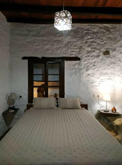 Ano Syros Marvellous Oven Apartment ภายนอก รูปภาพ