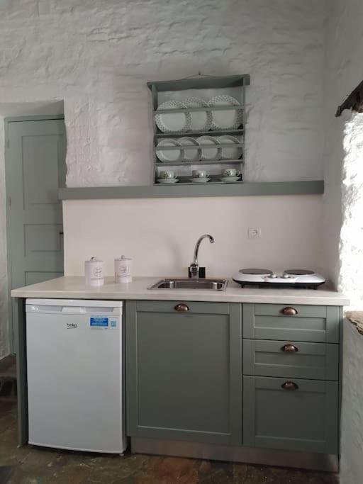 Ano Syros Marvellous Oven Apartment ภายนอก รูปภาพ